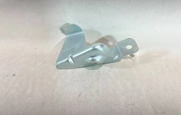 Land Rover Range Rover Evoque L551 Rear bumper mounting bracket K8D217B919