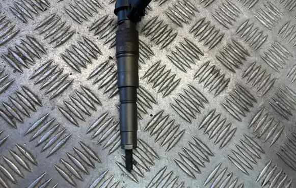 BMW 5 E60 E61 Fuel injector 0445115050 79604204