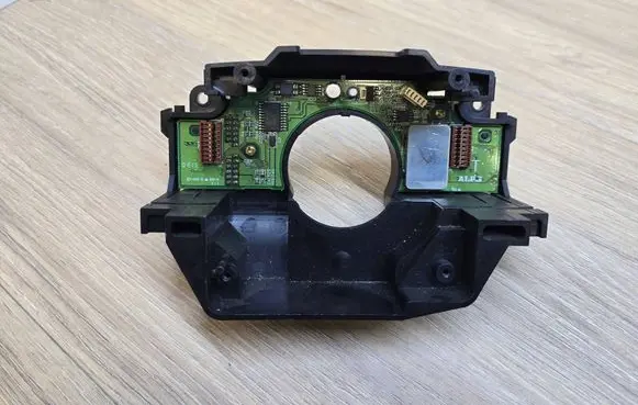 Volvo XC90 Steering angle sensor 8666597