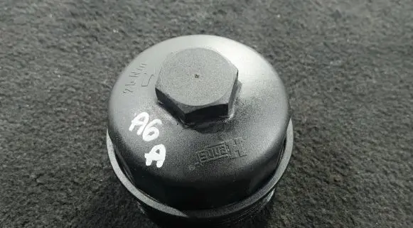 Audi A6 S6 C5 4B Oil filter cover 353102008