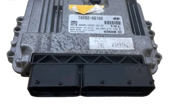 Hyundai Tucson TL Engine control unit/module 391992B201 0261S14602