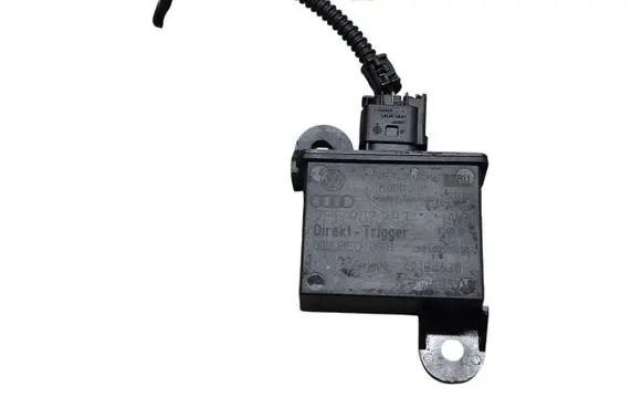 Volkswagen Touareg II Tire pressure sensor 7PP907283