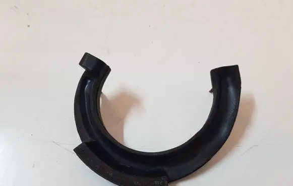 Ford Mustang VI Front coil spring rubber mount DG9C5349AXC