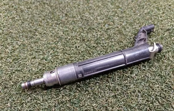 Porsche Cayenne (9Y0 9Y3) Fuel injector 06M906036T 214903112 06M906A02