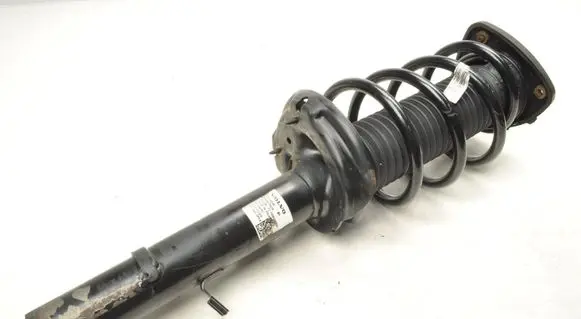 Volvo XC40 Front shock absorber/damper 32246646