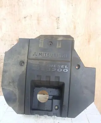 Mitsubishi Pajero Engine cover (trim) ME191521