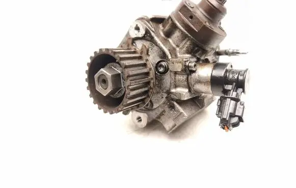 Peugeot Expert Fuel injection high pressure pump 9688499680 0445010516
