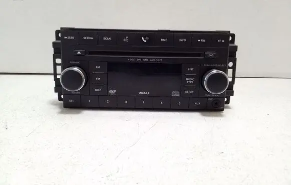Dodge Nitro Radio/CD/DVD/GPS head unit 05064924AE