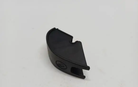Volkswagen Golf VII ISOFIX cover 5G0887187