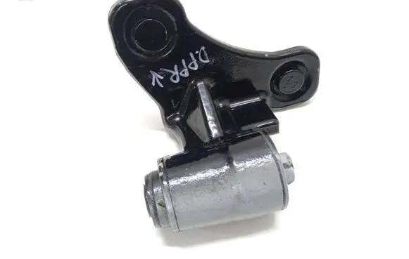 Mercedes-Benz E W212 Front door lower hinge 