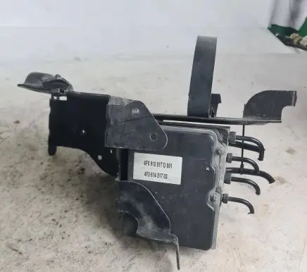 Audi A6 S6 C6 4F ABS Pump 4F0614517 4F0910517D