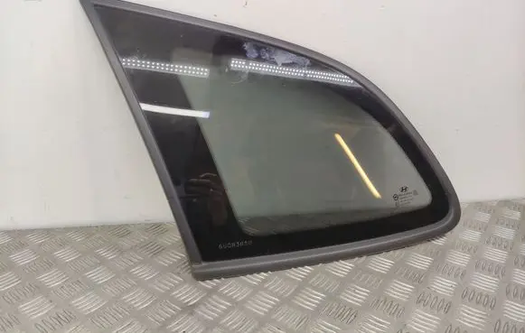 Hyundai Santa Fe Rear side window
