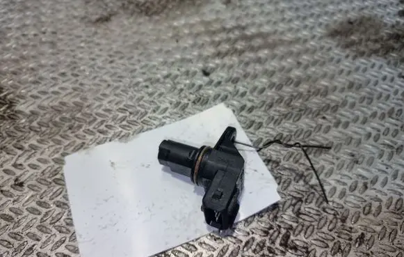 Opel Vivaro Camshaft position sensor 8200370572