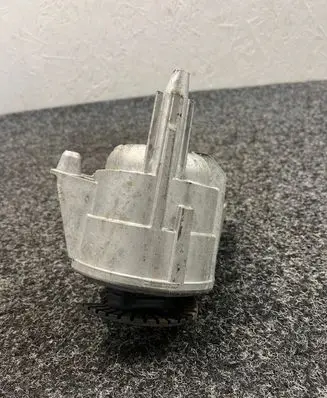 Mercedes-Benz C W206 Engine mount bracket A2062400901
