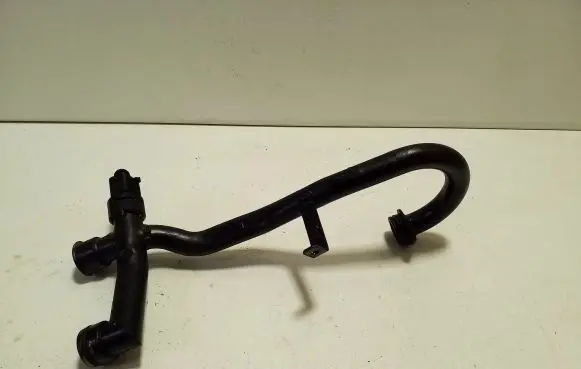 Audi A6 S6 C5 4B Engine coolant pipe/hose 059121083A