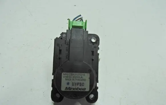 Mitsubishi ASX Air flap motor/actuator CSA512T010 VHB30-30005-A