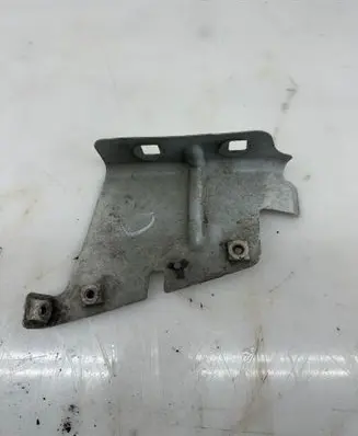Renault Master III Fender mounting bracket 641C20003R
