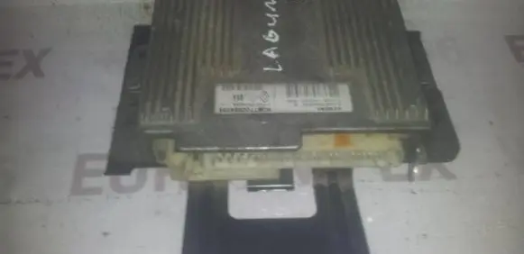 Renault Laguna I Engine control unit/module S103750003D 7700101604