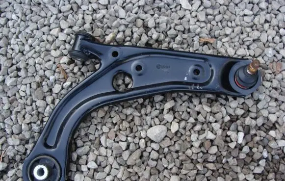 Fiat Panda III Front control arm 00520139590