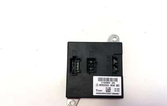 Mercedes-Benz E W211 Comfort/convenience module 2115453632 00003406A22057100009C