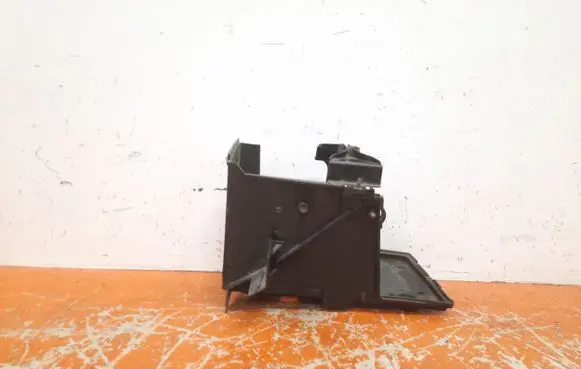 Volvo S40 Battery box tray 30667941