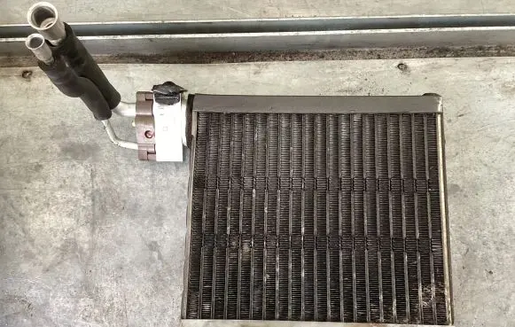 Toyota Corolla E120 E130 Air conditioning (A/C) radiator (interior) 12e15