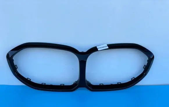 BMW 1 F40 Front grill 707689516