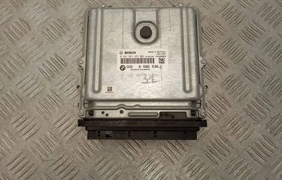 BMW 6 F06 Gran coupe Engine control unit/module 8586536 0281031951
