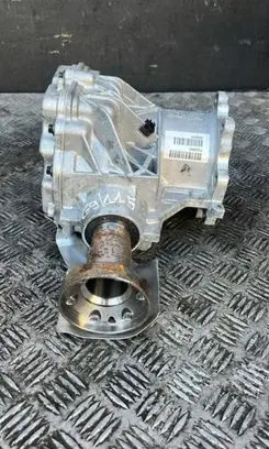 Gearbox transfer box case