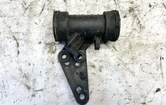 Mercedes-Benz C W203 Mass air flow meter A2035200095