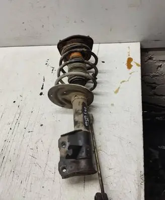 Volvo S40, V40 Front shock absorber/damper