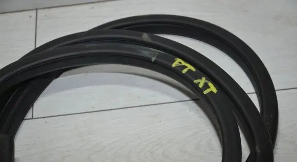 Nissan X-Trail T31 Rubber seal rear door 