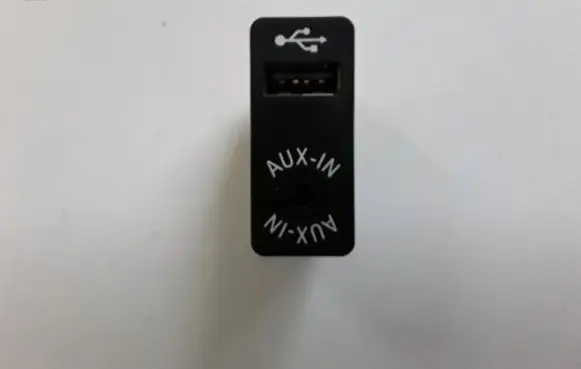 BMW 5 F10 F11 AUX in-socket connector 9229244