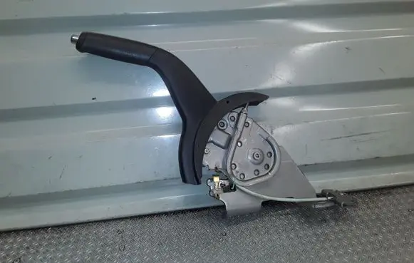 Mitsubishi Outlander Handbrake/parking brake lever assembly 