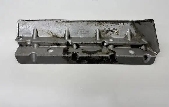 Audi A6 S6 C6 4F Other engine bay part 06D129597B