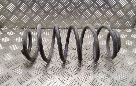Toyota Yaris Verso Rear coil spring