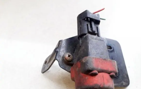 Peugeot 607 Fuel cut-off switch 1477226080 F027285J6