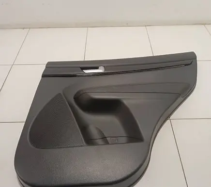 KIA Sorento Rear door card panel trim 935802P700VA 833022P670VA 20140515