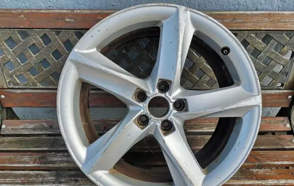 Audi A8 S8 D3 4E R19 alloy rim 