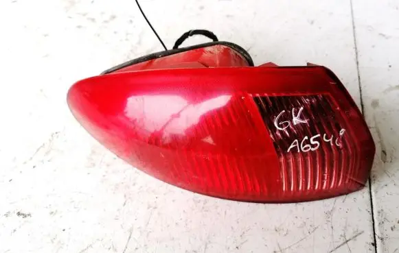 Alfa Romeo 147 Rear/tail lights 46556349 03322010