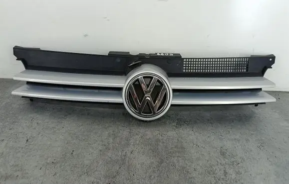 Volkswagen Golf IV Front grill