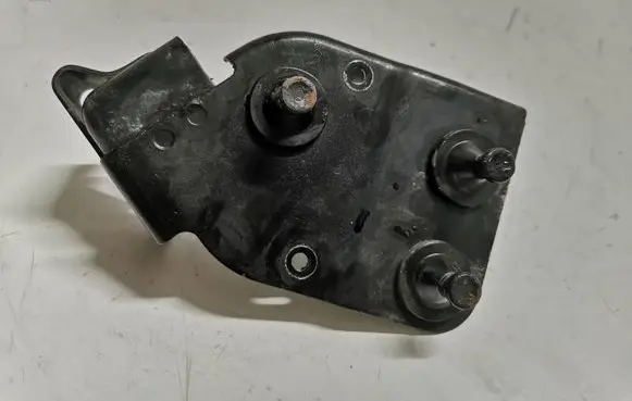 Dodge Durango ABS pump bracket 
