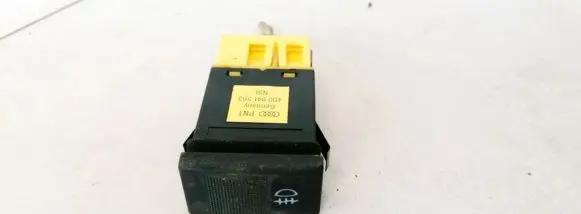 Fog light switch