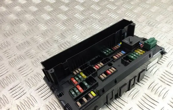 BMW X3 F25 Fuse module 9259467