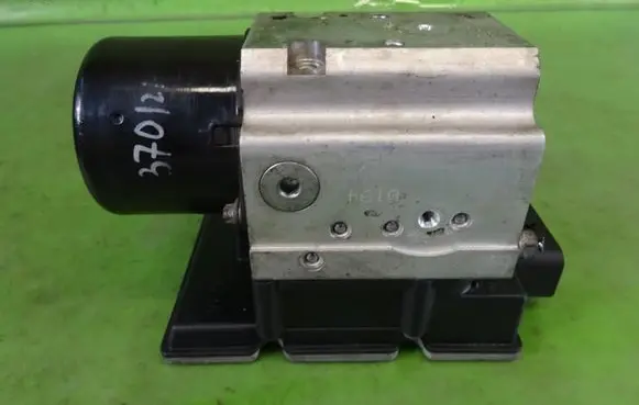 Opel Signum ABS Pump 13136694 13663913
