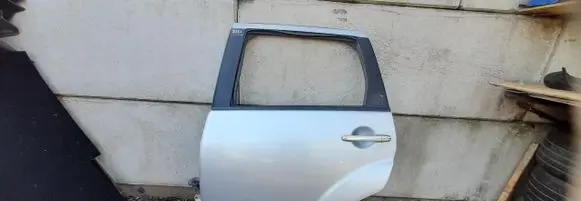 Citroen C-Crosser Rear door