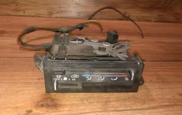 Chrysler Voyager Climate control unit 4462407 170770