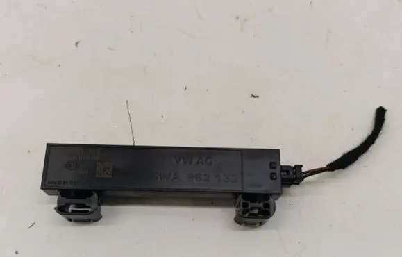 Volkswagen ID.4 Keyless system antenna 5WA962132 5FA224075