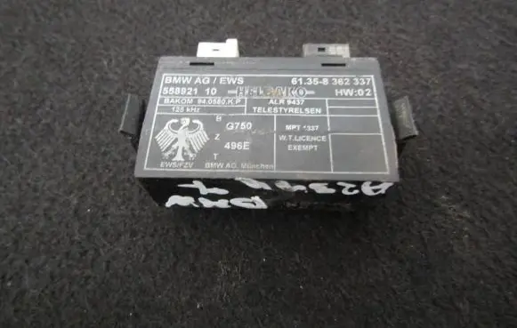 BMW 7 E38 Immobilizer control unit/module 61358362337 61.35-8362337