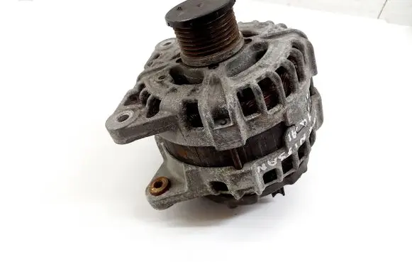 Nissan Qashqai Generator/alternator 231004BE0B